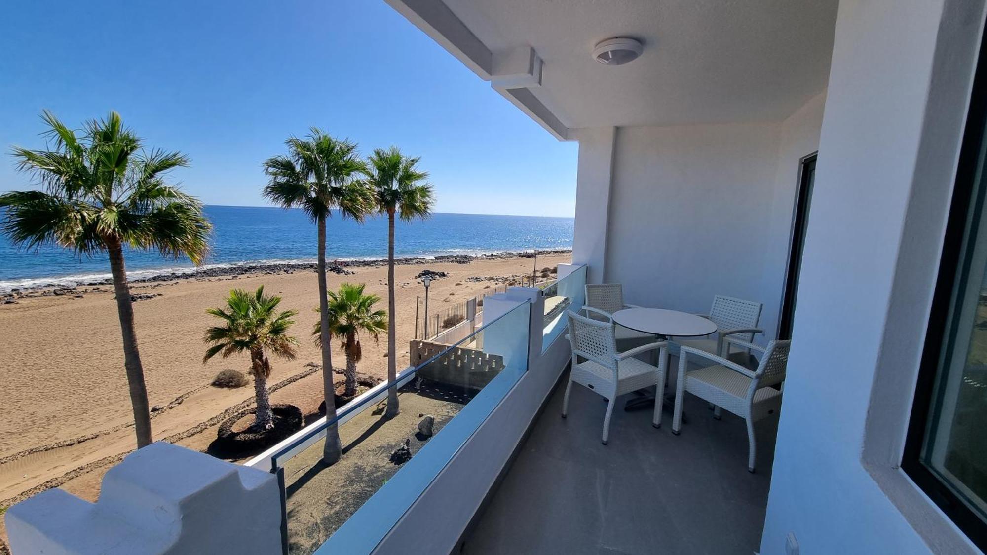 Costa Luz Beach Apartments Puerto del Carmen  Kültér fotó
